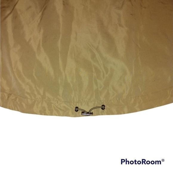 Love Tree Light Weight Green Jacket . ❤️🌲 - Picture 8 of 10